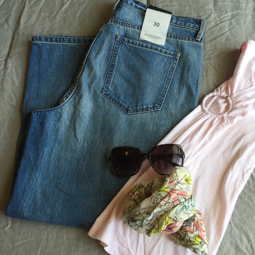 Banana Republic wide leg crop jean